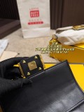 フェンディバッグ FENDI 2025新作 ショルダーバッグ
