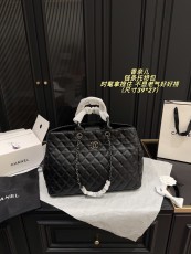 シャネルバッグ CHANEL 2025新作 トートバッグ