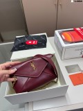 サンローランバッグ Yves Saint Laurent 2025新作 チェーンバッグ