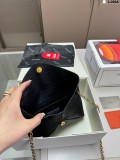 サンローランバッグ Yves Saint Laurent 2025新作 チェーンバッグ