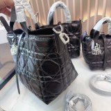 ディオールバッグ DIOR 2025新作 トートバッグ