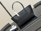 シャネルバッグ CHANEL 2025新作 ハンドバッグ