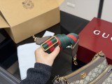 グッチバッグ GUCCI 2025新作 ショルダーバッグ