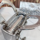 ディオールバッグ DIOR 2025新作 ダイ妃バッグ