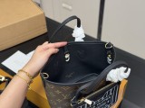 ルイヴィトンバッグ LOUIS VUITTON 2025新作 トートバッグ