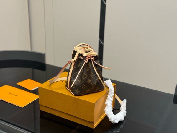ルイヴィトンバッグ LOUIS VUITTON 2025新作 バケットバッグ