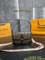 ルイヴィトンバッグ LOUIS VUITTON 2025新作 ショルダーバッグ