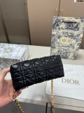 ディオールバッグ DIOR 2025新作 チェーンバッグ