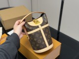 ルイヴィトンバッグ LOUIS VUITTON 2025新作 スリングバッグ