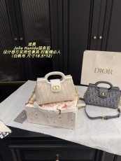 ディオールバッグ DIOR 2025新作 チェーンバッグ