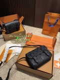 ルイヴィトンバッグ LOUIS VUITTON 2025新作 メッセンジャーバッグ