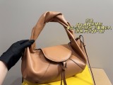 フェンディバッグ FENDI 2025新作 ハンドバッグ