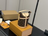 ルイヴィトンバッグ LOUIS VUITTON 2025新作 スリングバッグ