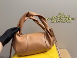 フェンディバッグ FENDI 2025新作 ハンドバッグ