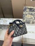 ディオールバッグ DIOR 2025新作 チェーンバッグ