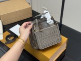 ルイヴィトンバッグ LOUIS VUITTON 2025新作 トートバッグ