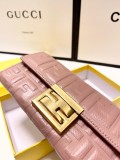 フェンディ財布 FENDI 2025新作 財布