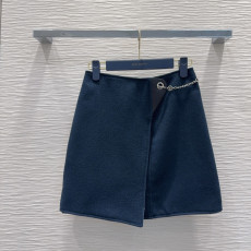 ルイヴィトン服 LOUIS VUITTON 2025新作 スカート