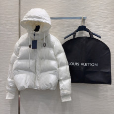 ルイヴィトン服 LOUIS VUITTON 2025新作 ダウンジャケット