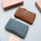 ミュウミュウ財布 Miu Miu 2025新作 財布