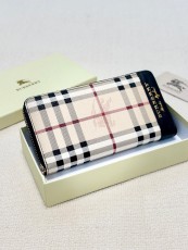 バーバリー財布 BURBERRY 2025新作 財布