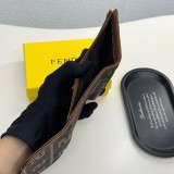 フェンディ財布 FENDI 2025新作 8013 財布