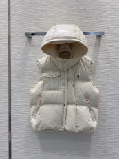 モンクレール服 MONCLER 2025新作 ベスト