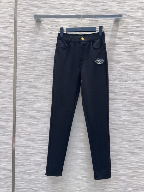 ルイヴィトン服 LOUIS VUITTON 2025新作 ズボン
