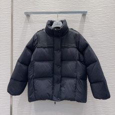 モンクレール服 MONCLER 2025新作 ダウンジャケット