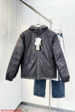 ディオール服 DIOR 2025新作 ダウンジャケット