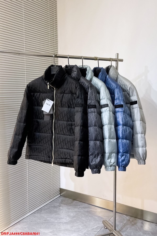 ディオール服 DIOR 2025新作 ダウンジャケット