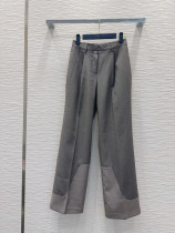 ルイヴィトン服 LOUIS VUITTON 2026新作 ズボン ルイヴィトン服 LOUIS VUITTON 2026新作 ズボン