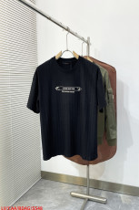ルイヴィトン服 LOUIS VUITTON 2026新作 Tシャツ