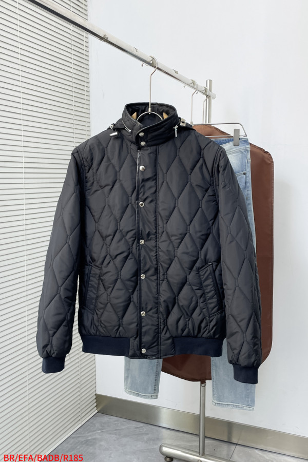 バーバリー服 BURBERRY 2026新作 ダウンジャケット