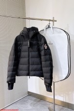 モンクレール服 MONCLER 2026新作 ダウンジャケット
