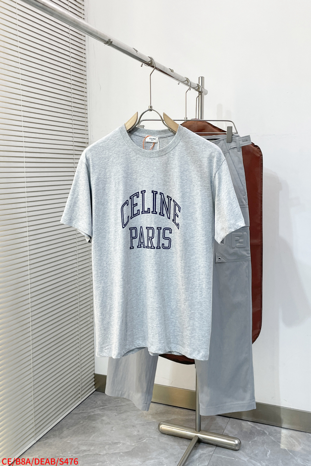 セリーヌ服 CELINE 2026新作 Tシャツ