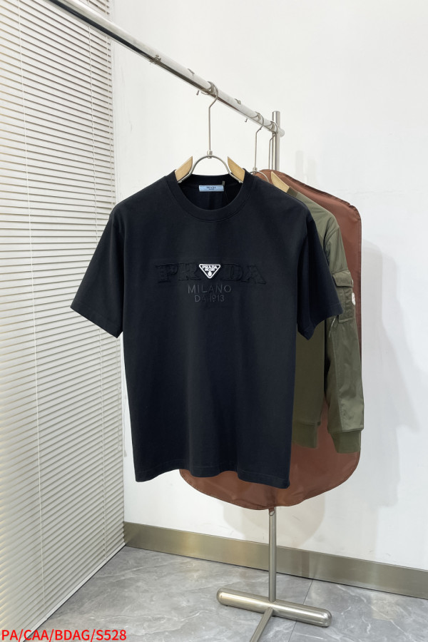 プラダ服 PRADA 2026新作 Tシャツ