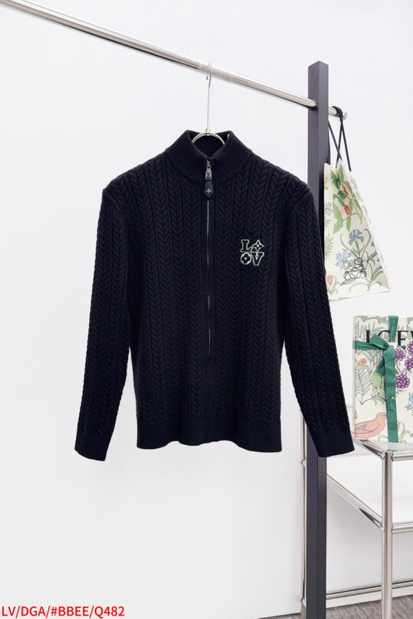 ルイヴィトン服 LOUIS VUITTON 2026新作 ニットセーター