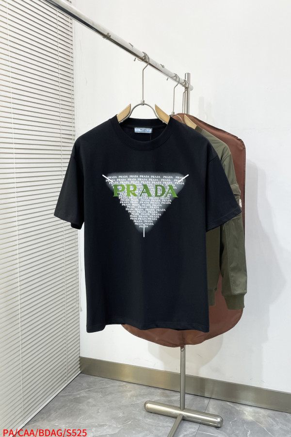 プラダ服 PRADA 2026新作 Tシャツ