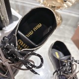 ミュウミュウ靴 Miu Miu 2026新作 カジュアルシューズ