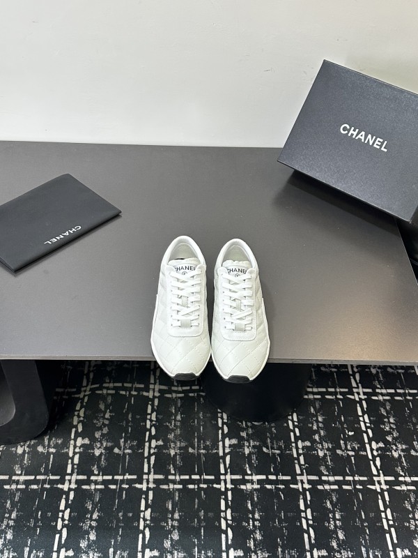 シャネル靴 CHANEL 2026新作 スニーカー