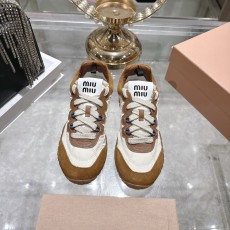 ミュウミュウ靴 Miu Miu 2026新作 スニーカー