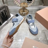 ミュウミュウ靴 Miu Miu 2026新作 スニーカー