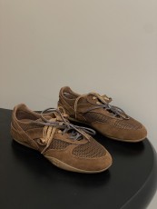 ミュウミュウ靴 Miu Miu 2026新作 スニーカー