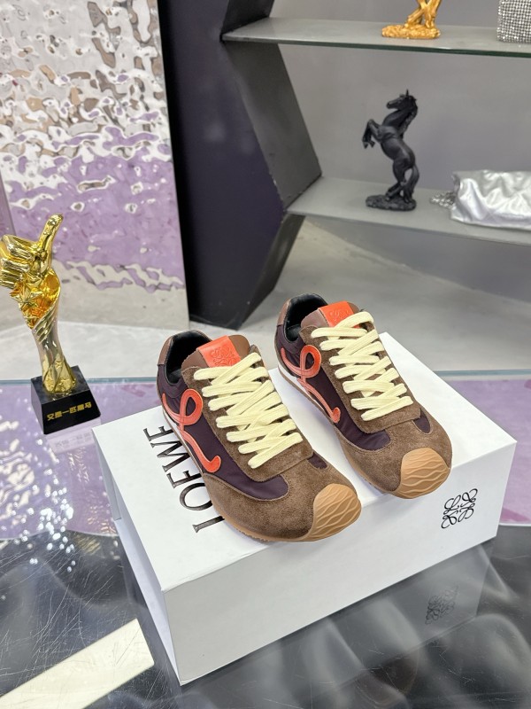ロエベ靴 LOEWE 2026新作 スニーカー