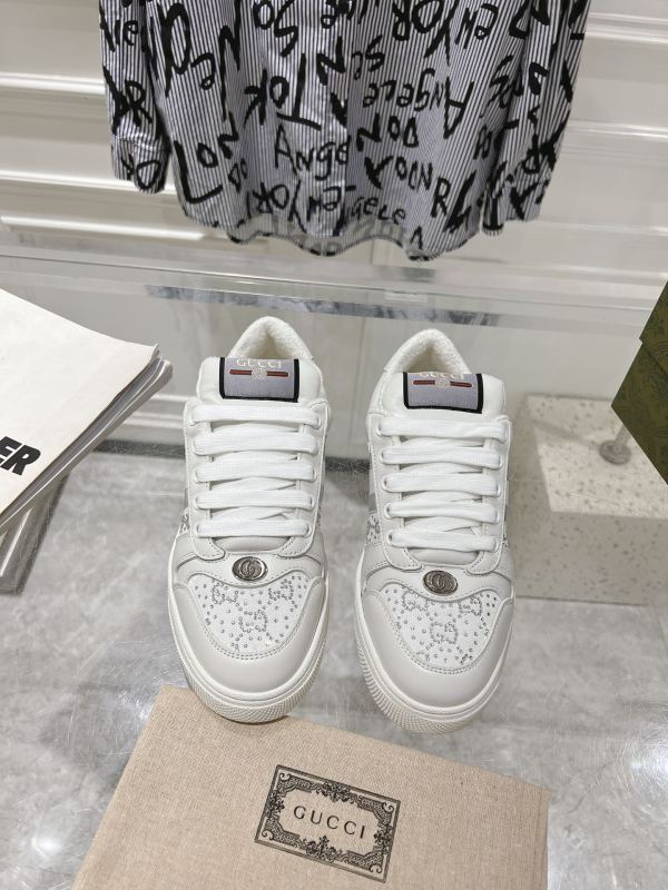 グッチ靴 GUCCI 2026新作 カジュアルシューズ
