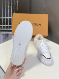 ルイヴィトン靴 LOUIS VUITTON 2026新作 トレーナーシューズ