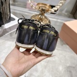 ミュウミュウ靴 Miu Miu 2026新作 カジュアルシューズ