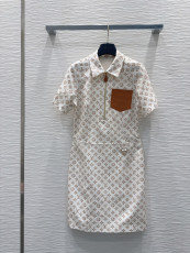 ルイヴィトン服 LOUIS VUITTON 2026新作 ワンピース