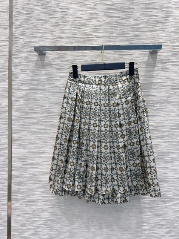 ルイヴィトン服 LOUIS VUITTON 2026新作 スカート